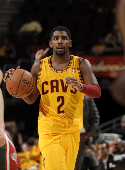 图片报：拜仁三将晒AI生成胡子照片，参与活动呼吁关注男性健康（图片报：拜仁三名球员晒AI合成胡须造型照，参与活动倡导关注男性健康）