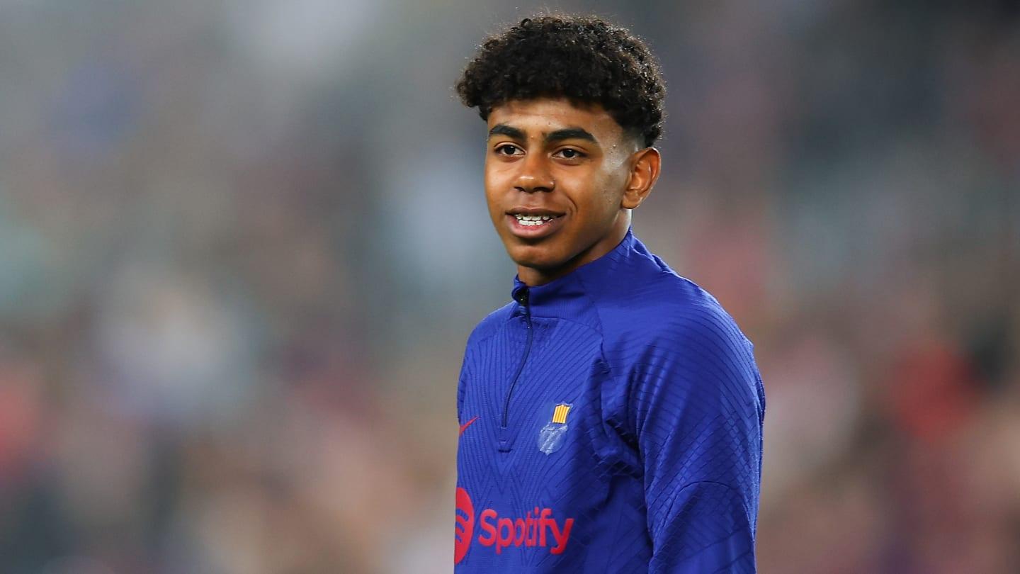 布朗半场狂轰17分＆胡金秋状态一般，广厦手握17分领先（布朗半场飙17分，胡金秋状态平平，广厦领先17分）