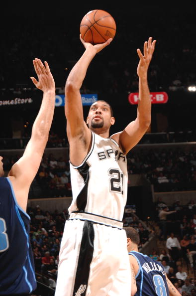 布伦森狂砍34分＆命中6记三分，尼克斯主场战胜骑士（布伦森轰下34分并投进6记三分，尼克斯主场击败骑士）