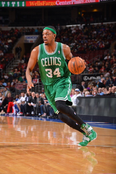 安东尼奥：发现拜合拉木时他还在踢中卫；我让球员远离外界评论（安东尼奥：初识拜合拉木时他踢中卫；我要求球员远离舆论杂音）