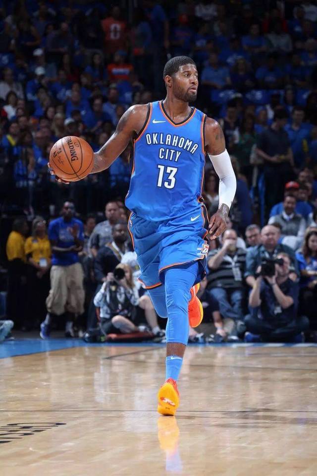 开拓者明日战快船伤病报告：罗威出战成疑，格兰特继续缺阵（开拓者明日迎战快船伤情更新：罗威出战成疑，格兰特继续缺阵）