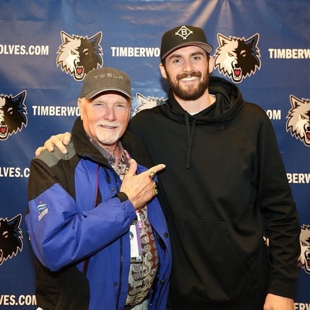 世体：费尔明今日训练后感觉良好，将入选对阵贝蒂斯名单（世体：费尔明今训状态良好，将进入战贝蒂斯大名单）