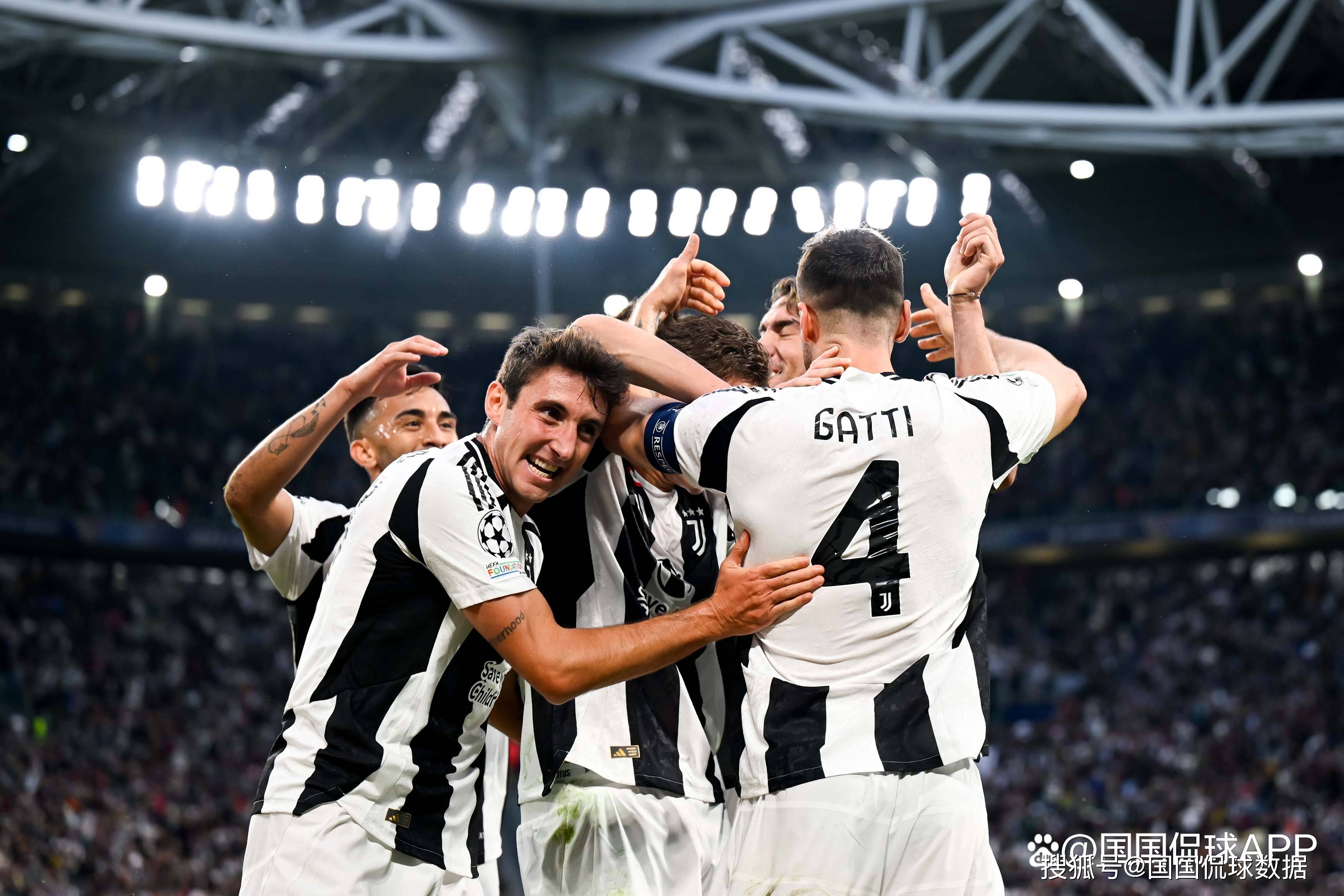 弗罗因德：奥地利重新打进世界杯意义重大；阿拉巴是个领导者（弗罗因德称奥地利重返世界杯意义非凡，阿拉巴堪称球队领袖）