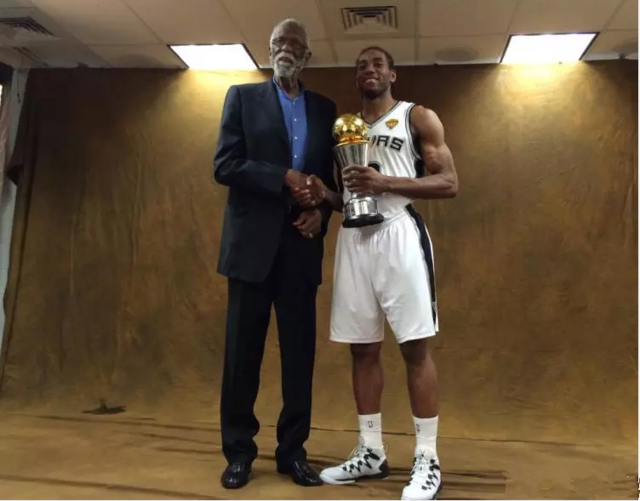 篮网官方：卡梅隆·托马斯恢复场上训练 两周后接受复查（篮网官宣：卡梅隆·托马斯已恢复场上训练，两周后将复查）