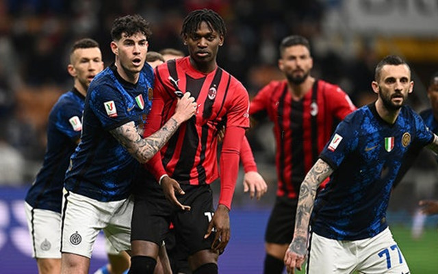 弗兰克新书透露：曾在一天内和曼联、切尔西进行了谈判（新书曝光：弗兰克曾在同一天与曼联、切尔西展开谈判）