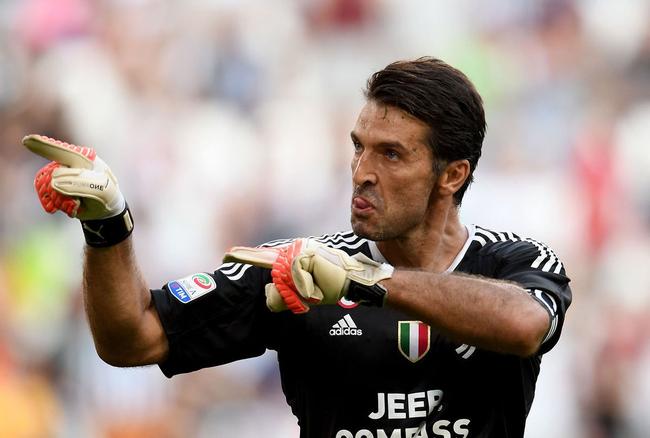 米兰vs拉齐奥终场前点球未判原因：马鲁西奇对帕夫洛维奇犯规（米兰战拉齐奥终场前点球未判缘由：马鲁西奇对帕夫洛维奇犯规）